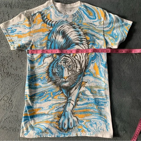 🖤All Over Graphic 2017 Tiger Liquid Blue Tee - Picture 4 of 7